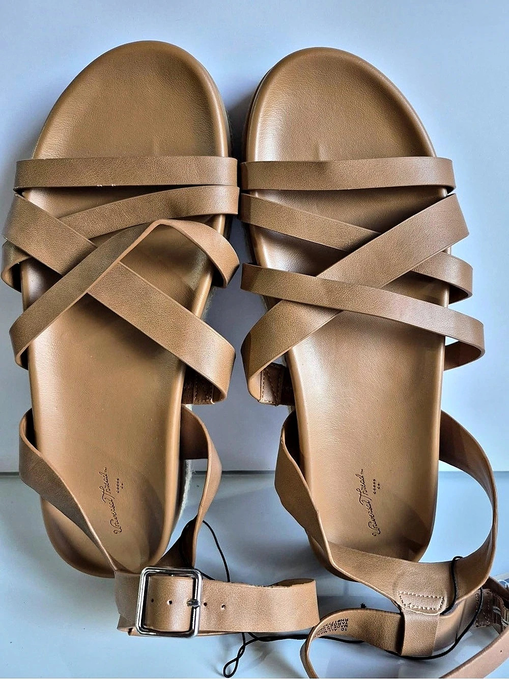 Universal Thread Strappy Buckle Sandals in Brown